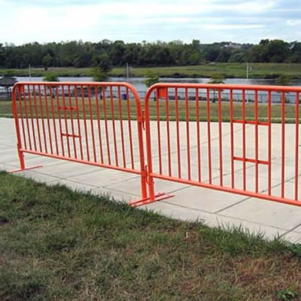 Durable Temporary Steel Barricades for Crowd Control Safety