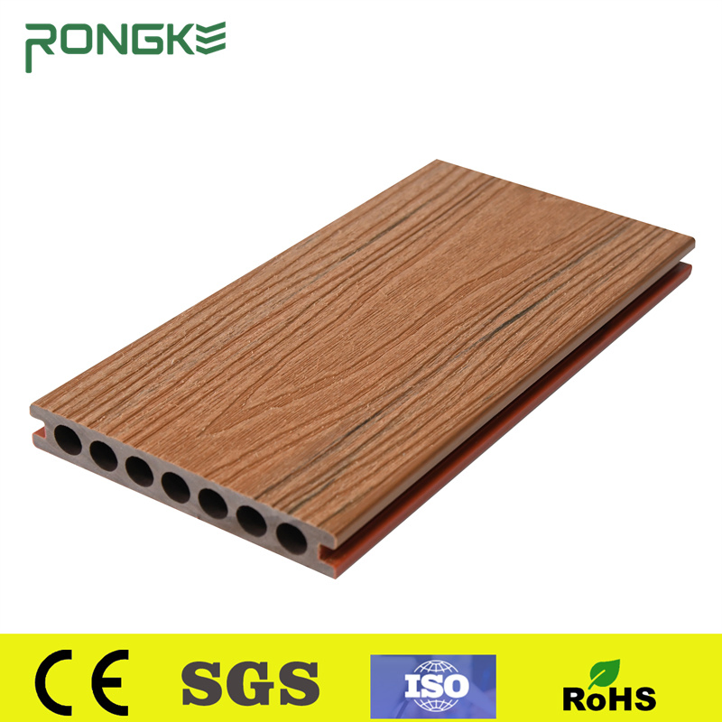 Waterproof Co-Extruded WPC Plastic Flooring Extruded Wood Plastic Composite Decking Factory