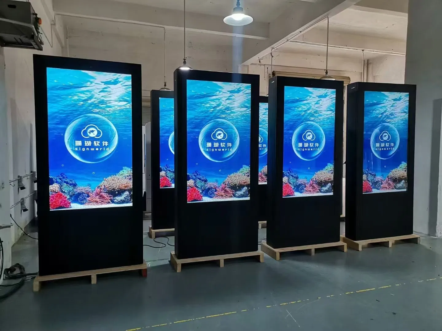 Wall Mounted Outdoor LCD Kiosk Ticket Dispenser Parking System Advertising Digital Sinage Display