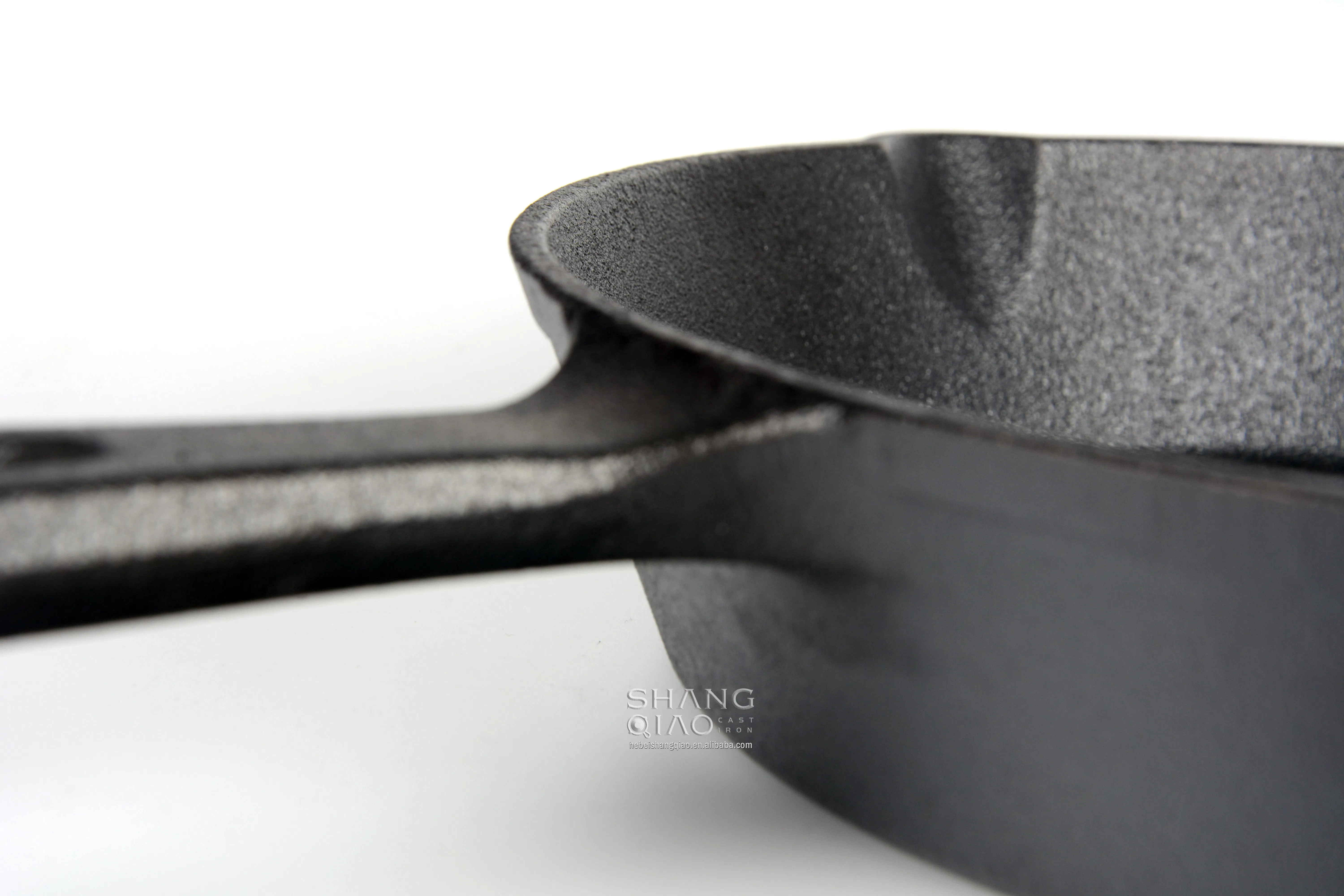 Чугунная сковорода 8 дюймов, предварительно прокаленная