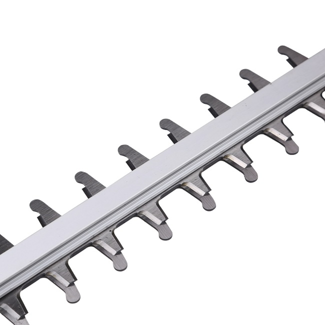 High-Performance 40V Cordless Hedge Trimmer for Effortless Gardening