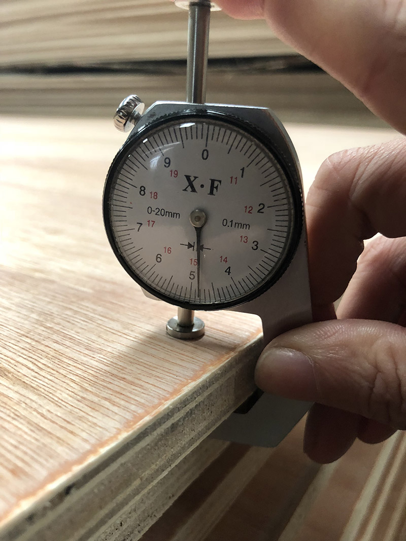 1220mm X 2440mm Pencil Cedar Plywood for Mexico