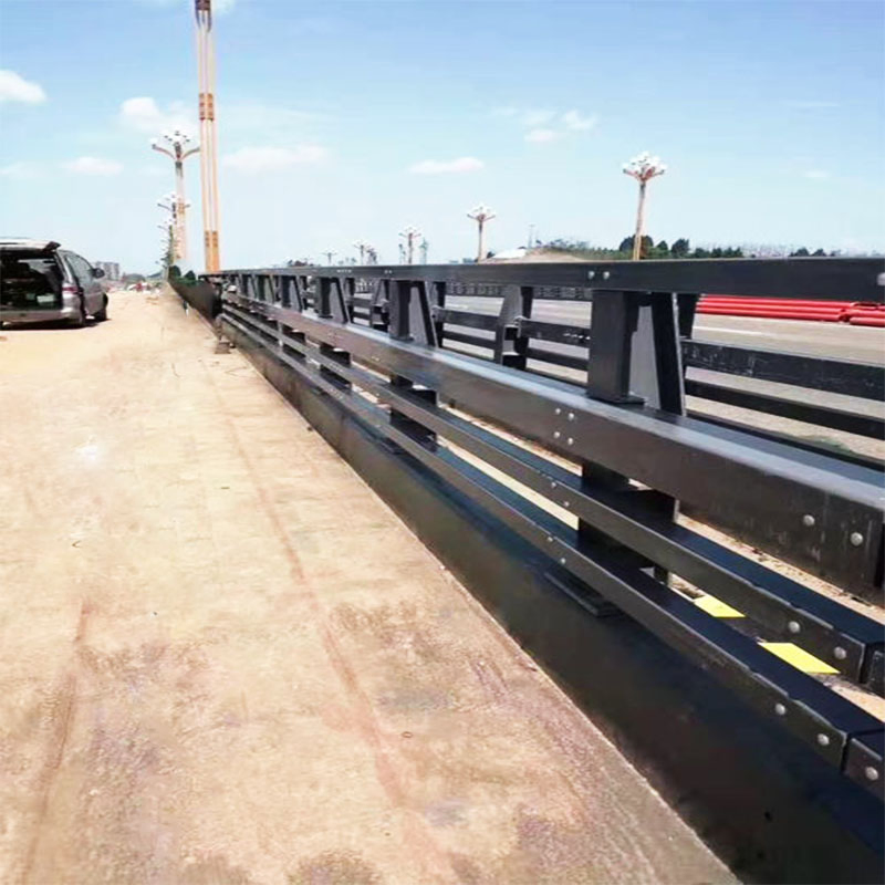 River Guardrail Safety Barrier Guard Rail Bridge Guardrail Security Fence