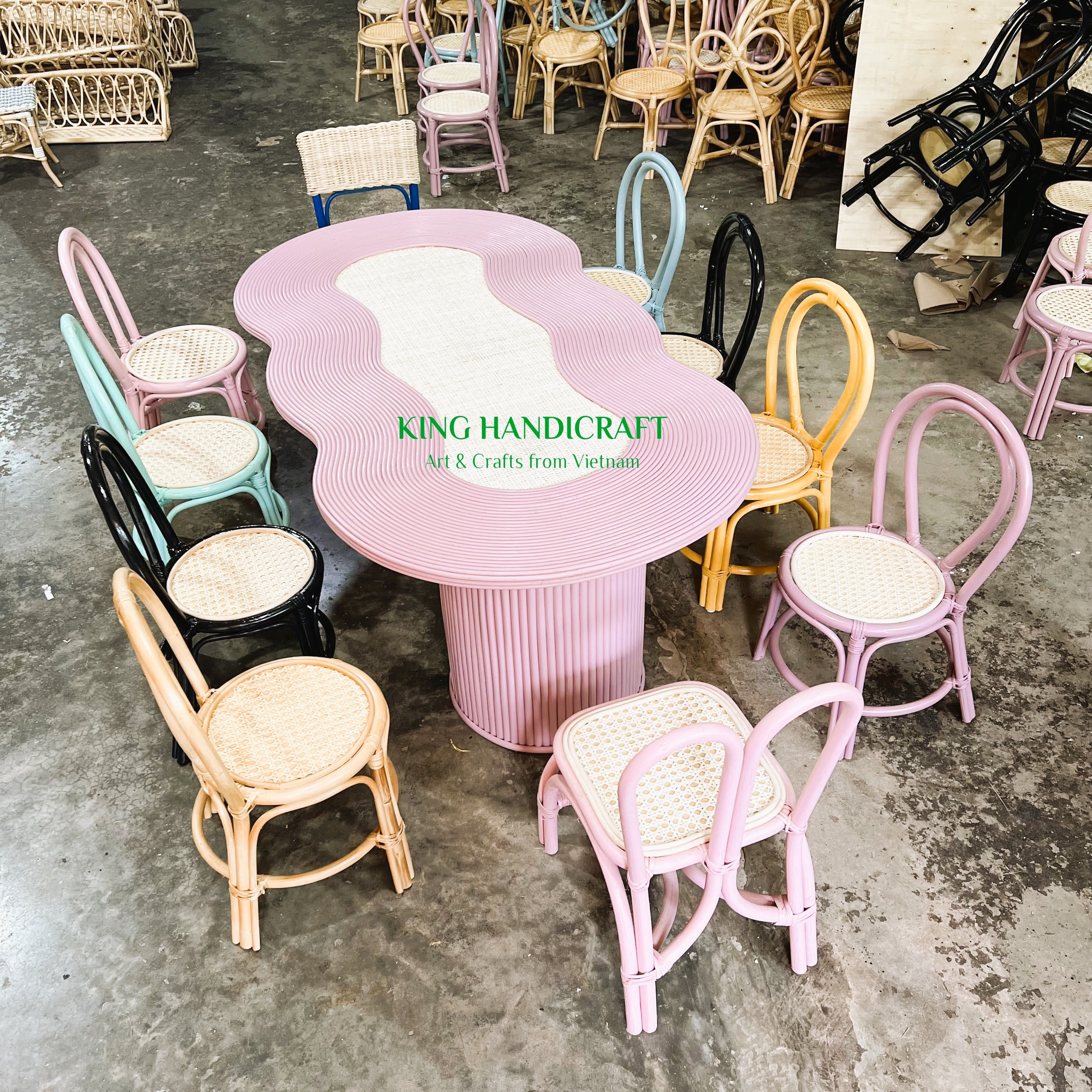 Мебель детская для игровой комнаты стулья ротанг плетеные