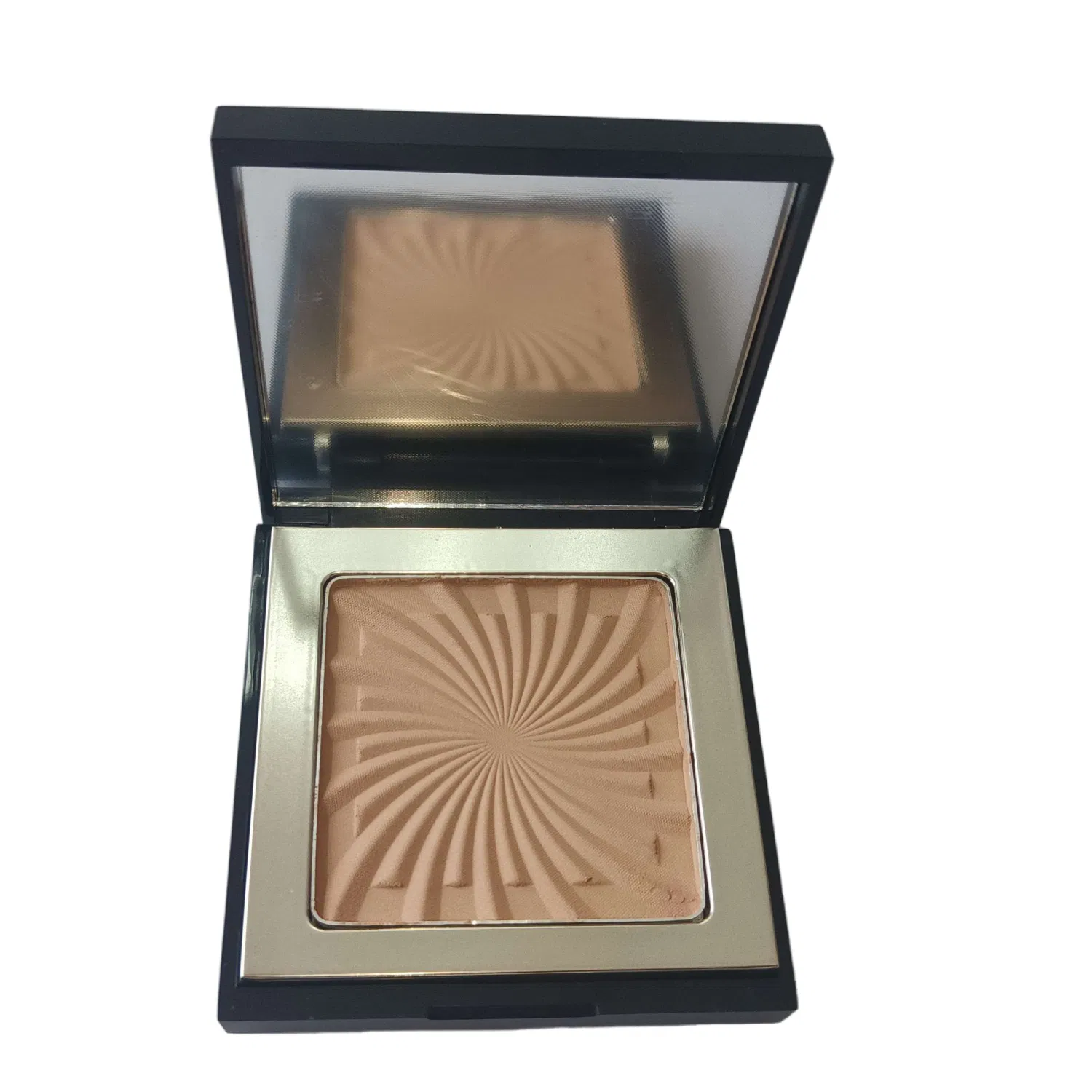 Radiant Contouring Powder for a Stunning Glow Effect
