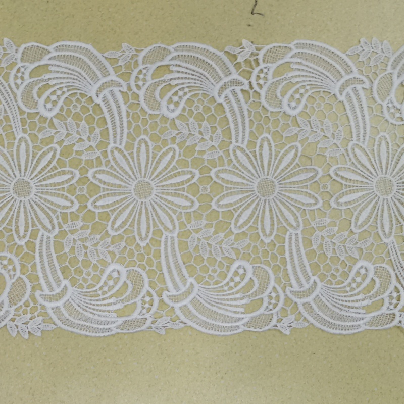 Classic Hollow Lace Embroidered Fabric Coaster Tablecloth Plate Mat Heat Insulation Napkin Decorative Props Elegant Embroidery