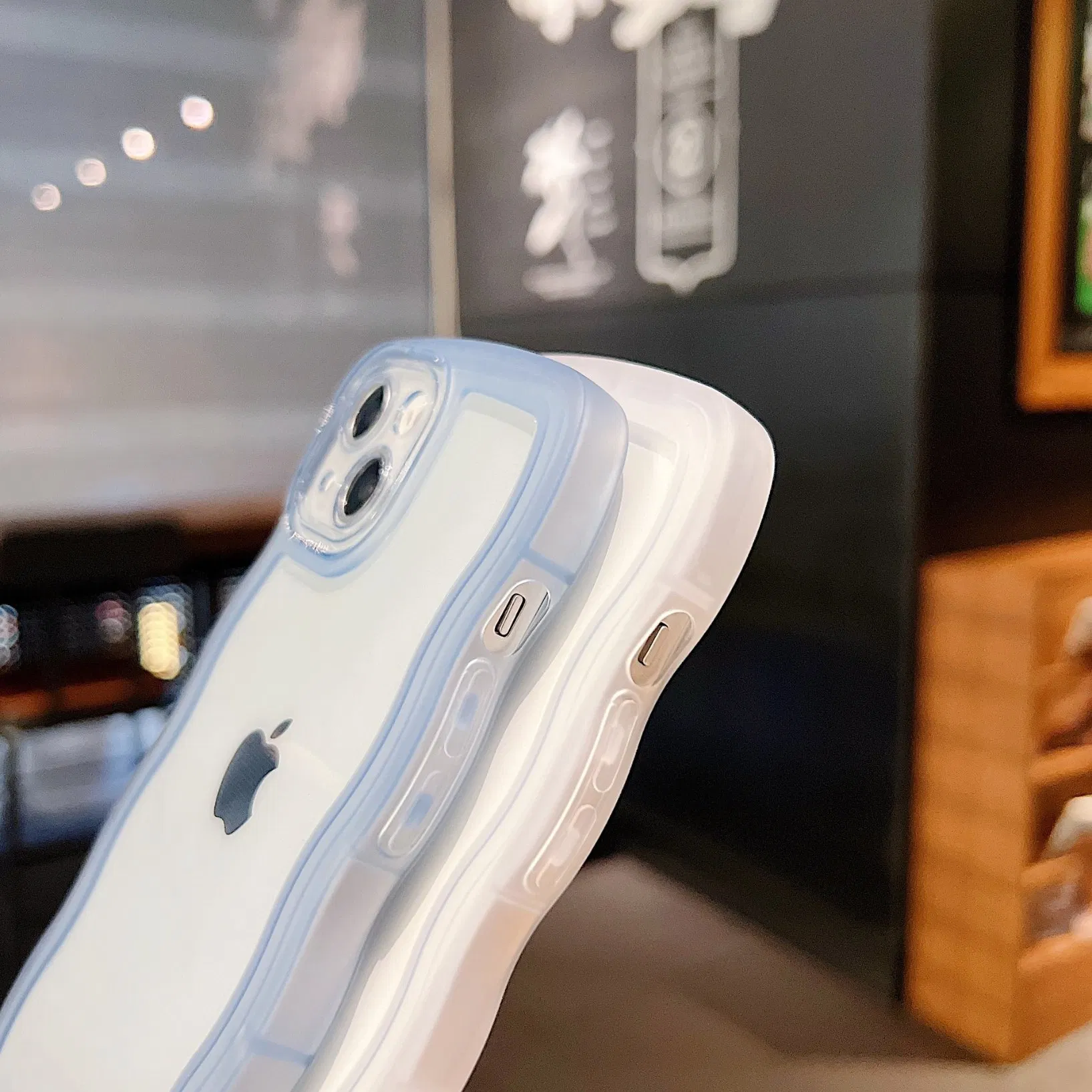 Чехол для iPhone 16 PRO Max с ремешком Design Wave