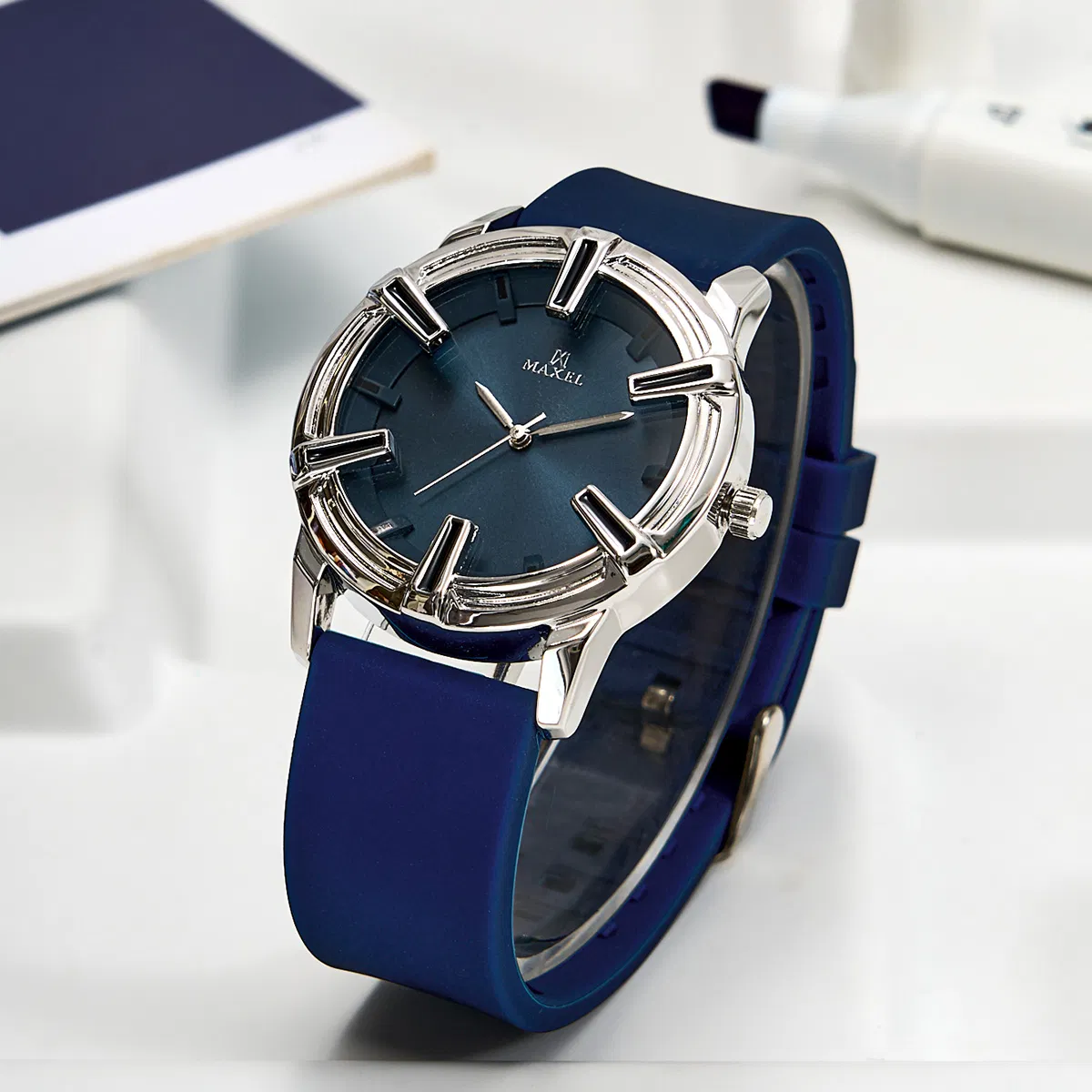Factory Fashion Silicon Watch for Promotion Couple Wrist Watch for Stock