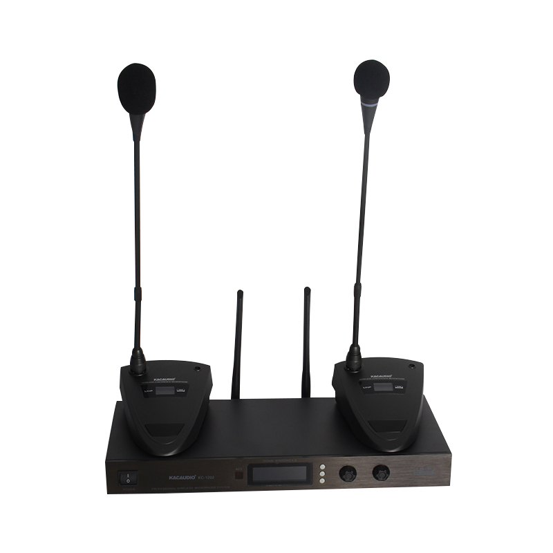 Sample Provided Audio Conference Microphone with Unique Mixed Output Function