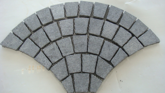 Meshed Fan Shaped Paving Stone Driveway Paving Granite Block Paved Stone Driveways