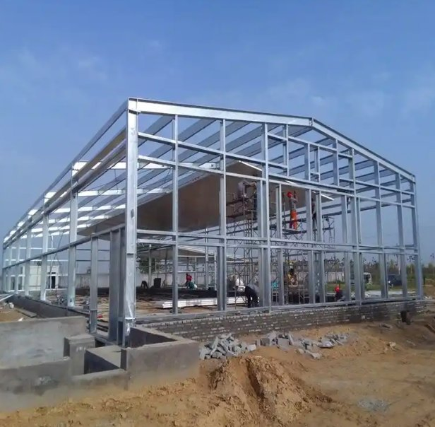 Low Cost Prefabricated Steel Structure Building for Chicken House Design