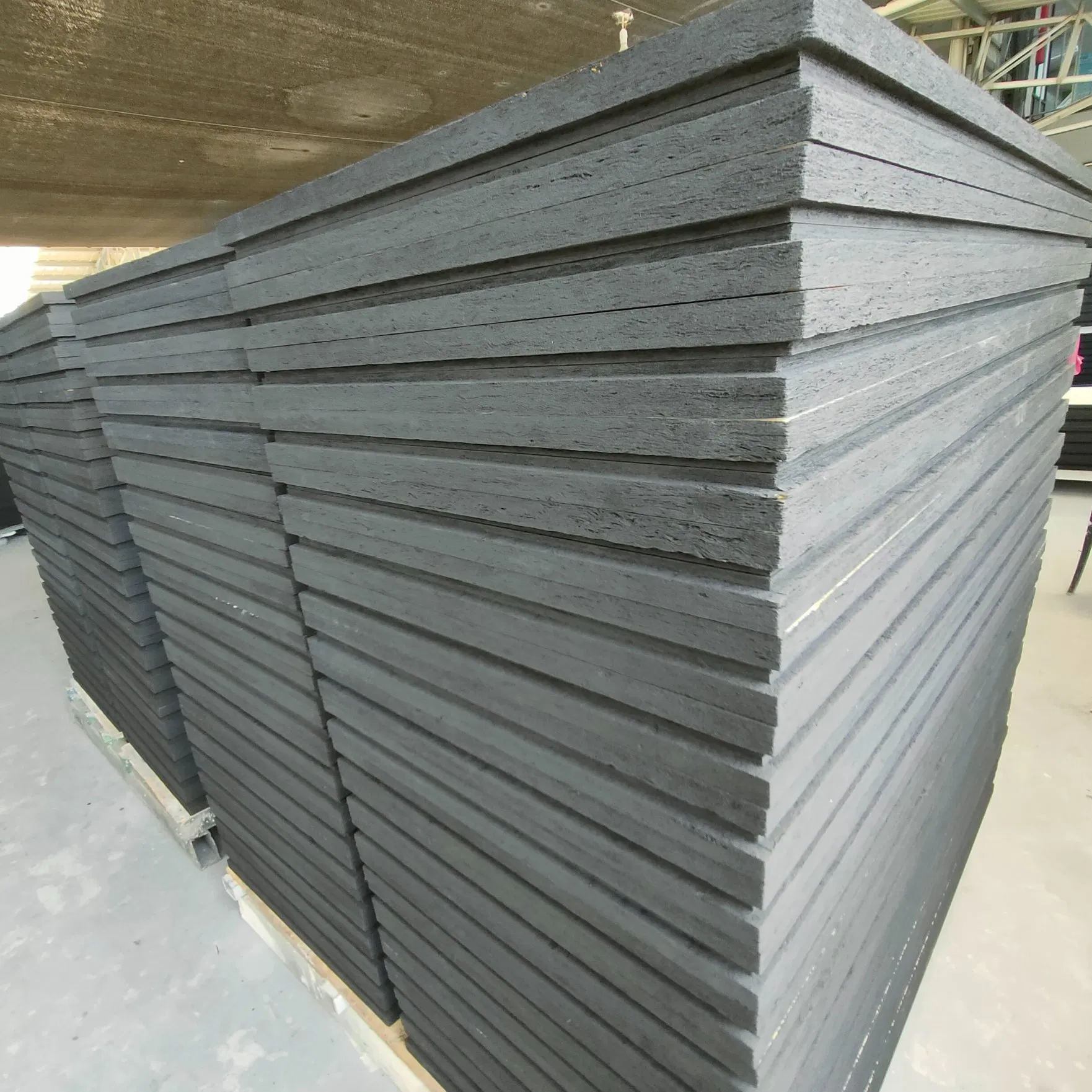 Enhanced-Strength Fiberglass Panel Tiles with Integrated Insulation for Efficient Warehouse Heat Management