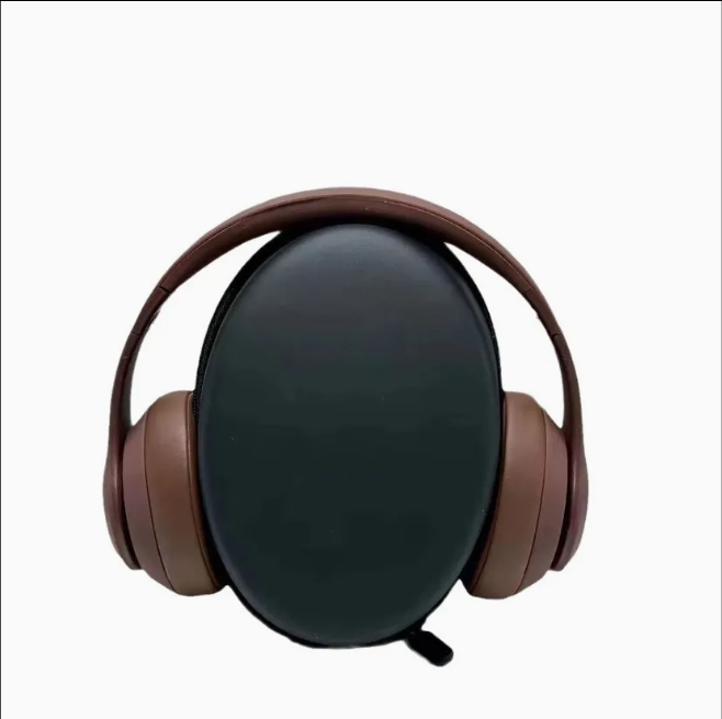 Беспроводные наушники Studio PRO с шумоподавлением