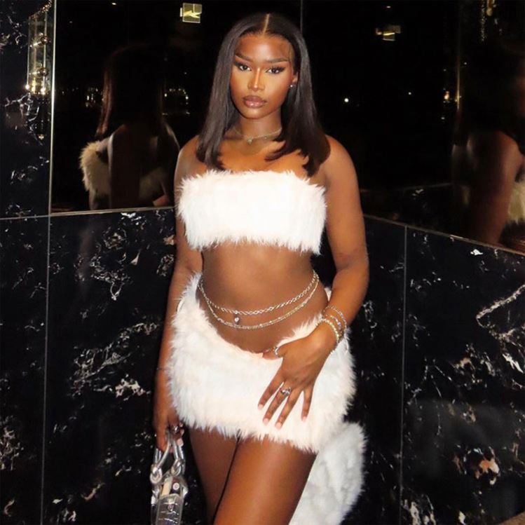 Комплект женский с юбкой уличный стиль