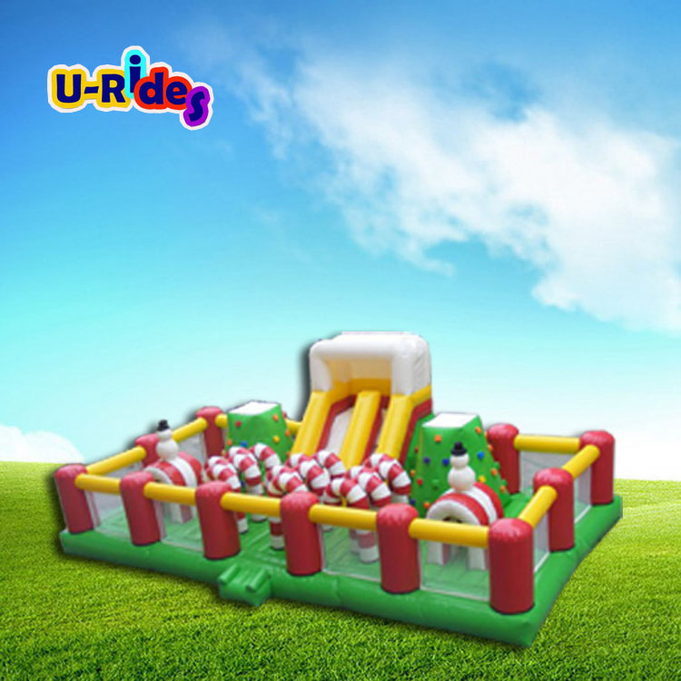 Professional Inflatable Christmas Theme Castle Full of Fun and Games for Festive Celebrations