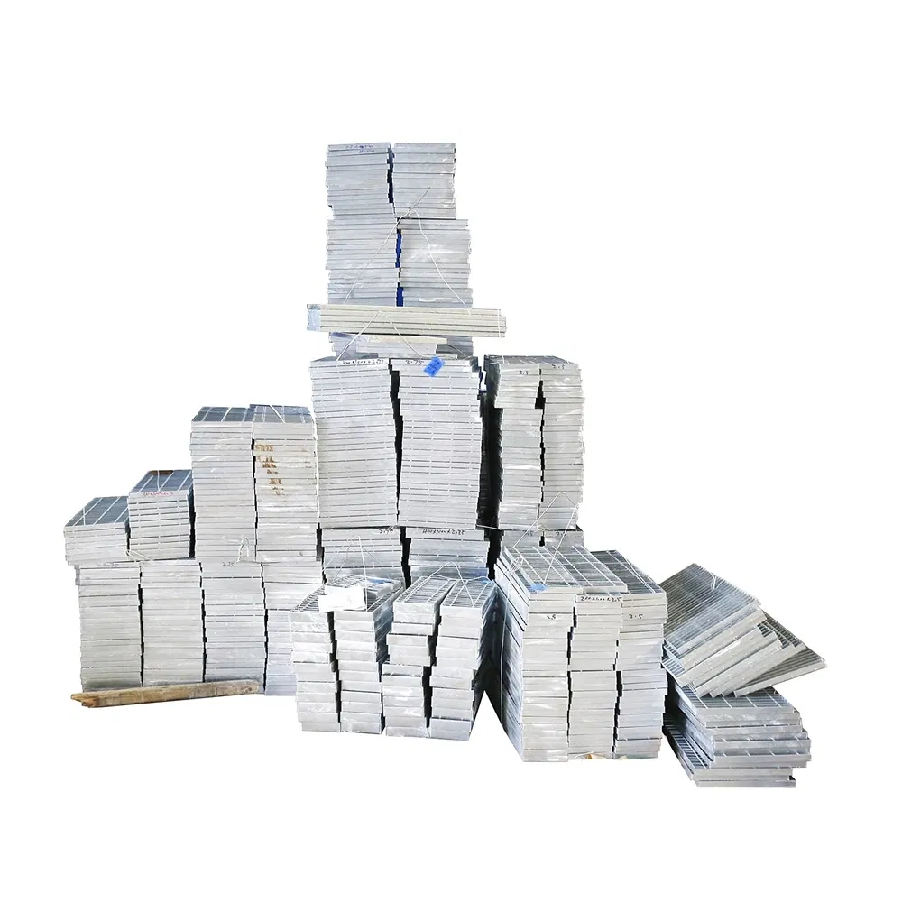 Premium Galvanized Steel Drainage 15/20/30/34/40mm Grating Pitch Ditch Steel Grating Cover