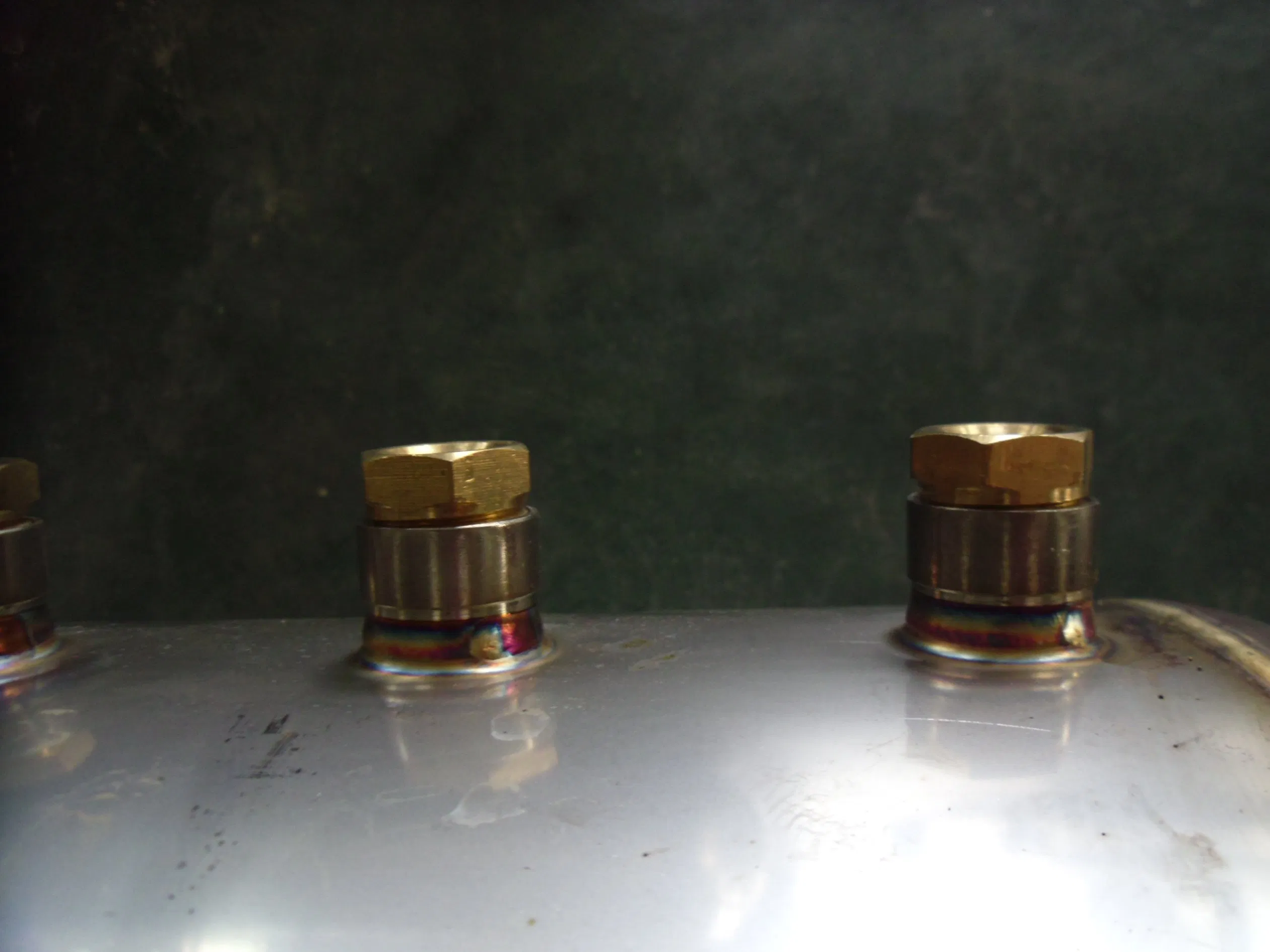 High Efficiency Pressurized Heat Pipe Solar Water Heater (INLIGHT)