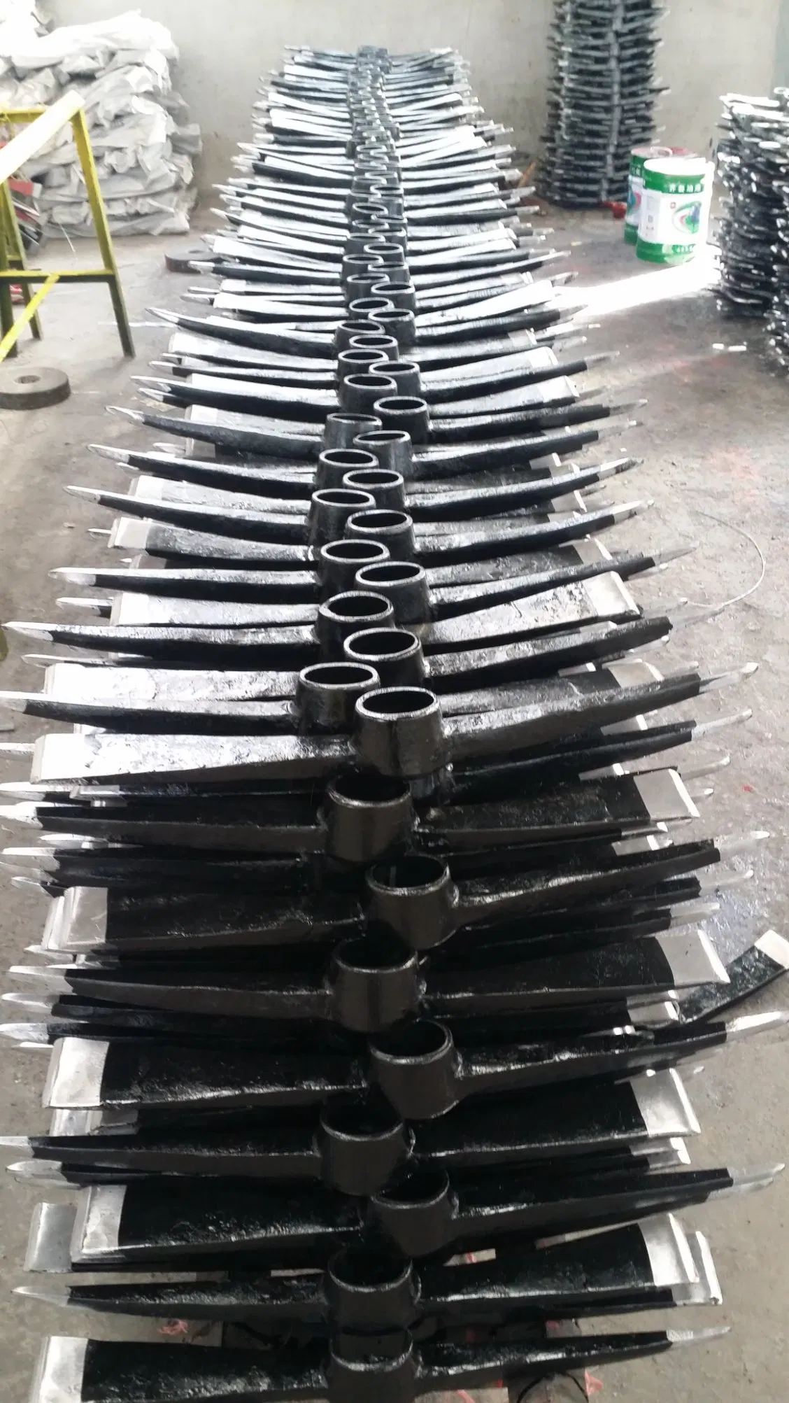 Rail Way Steel Material Picakxe Head Without Handle Red Pick