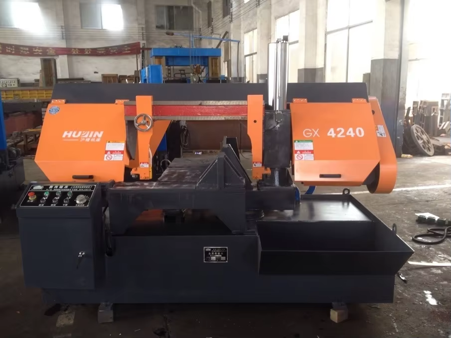 Станок ленточнопильный GX4240