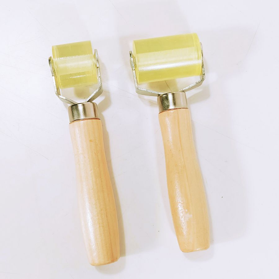 Car Sound Insulation Roller Tool: Sealing Strip Compaction Wheel for Repair