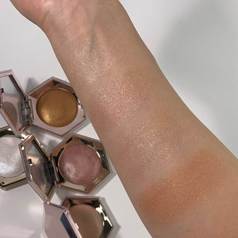 Ty New Arrival Jelly-Like Bouncy Powder Diamond Body Highlighter Vegan Shimmer Crystal-Coated Finish Makeup Highlighter