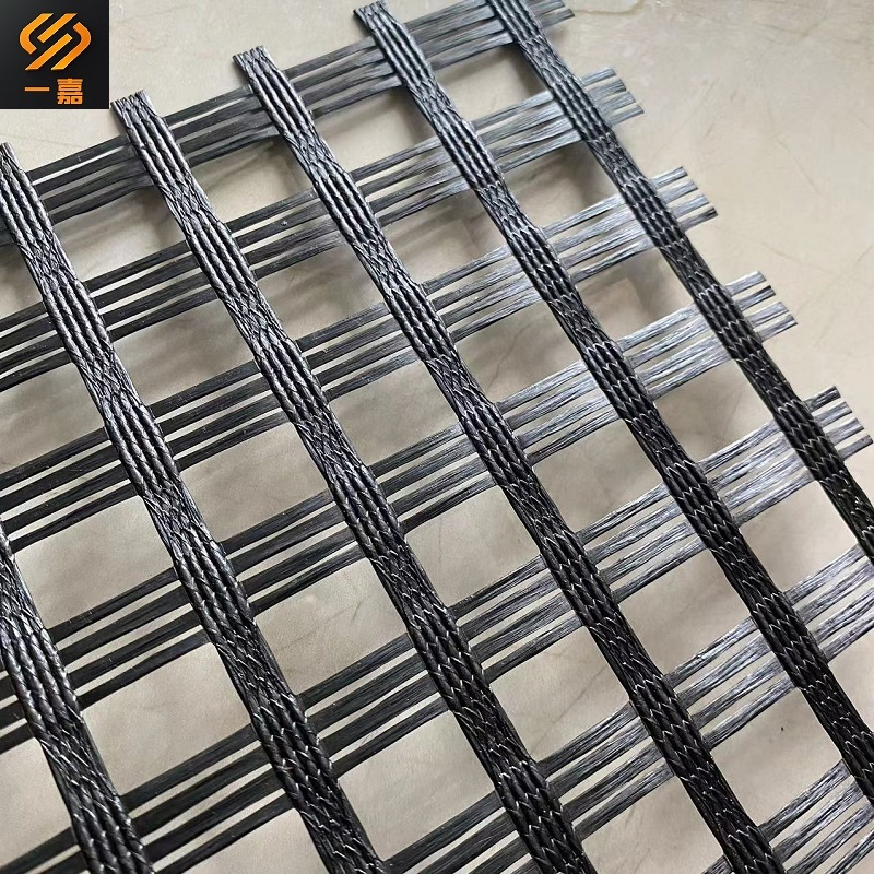 Pet Geogrid 50-50kN 100-100kN 120-120kN Polyester Geogrid PVC or Asphalt Coated Polyester Geogrid