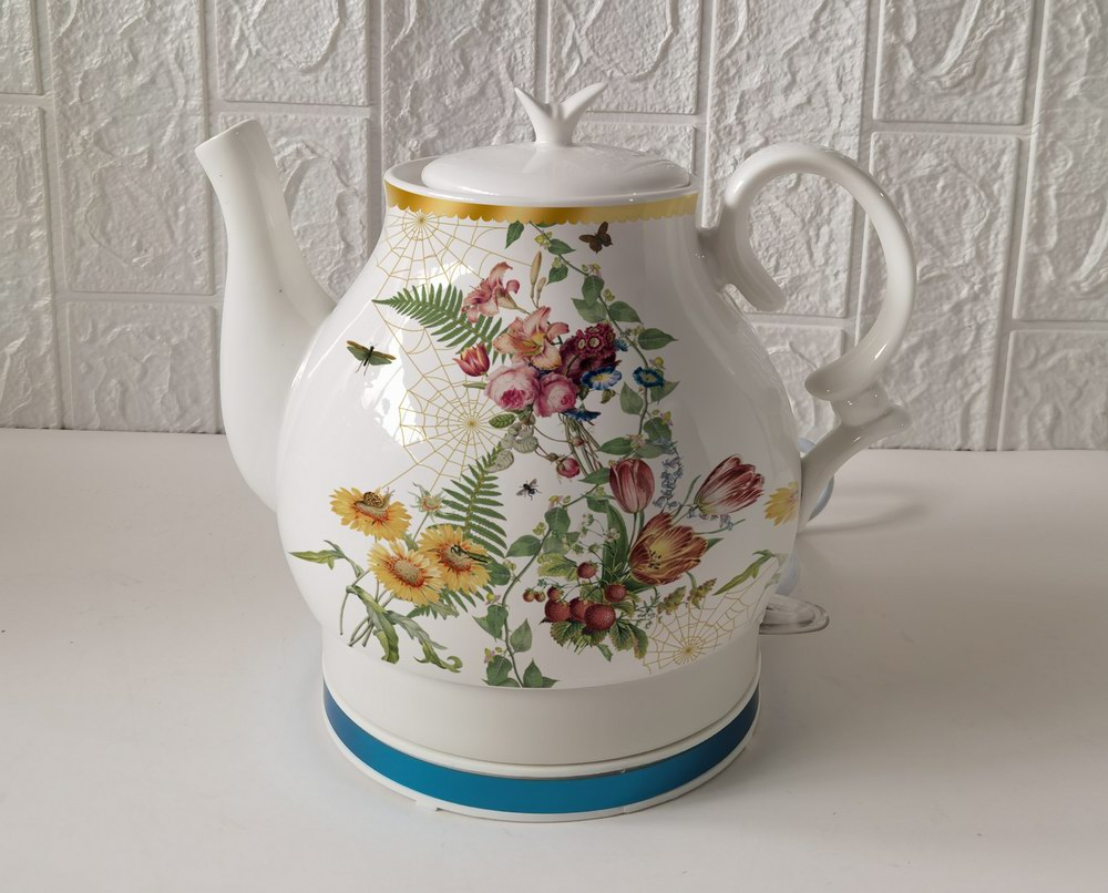 Kitchen Appliance Wholesale Personalized 1.5L Ceramics Electric Water Kettle with Butterfly Pattern