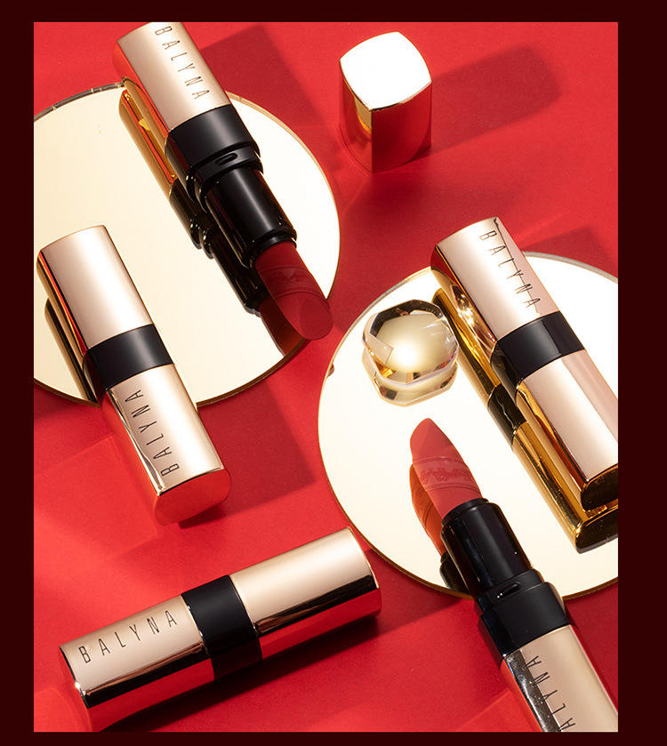 New Promotion Luxury Golden Carved Pattern Lipstick Velvet Moisturize Matte Lipstick China Products Manufacturers Custom Logo