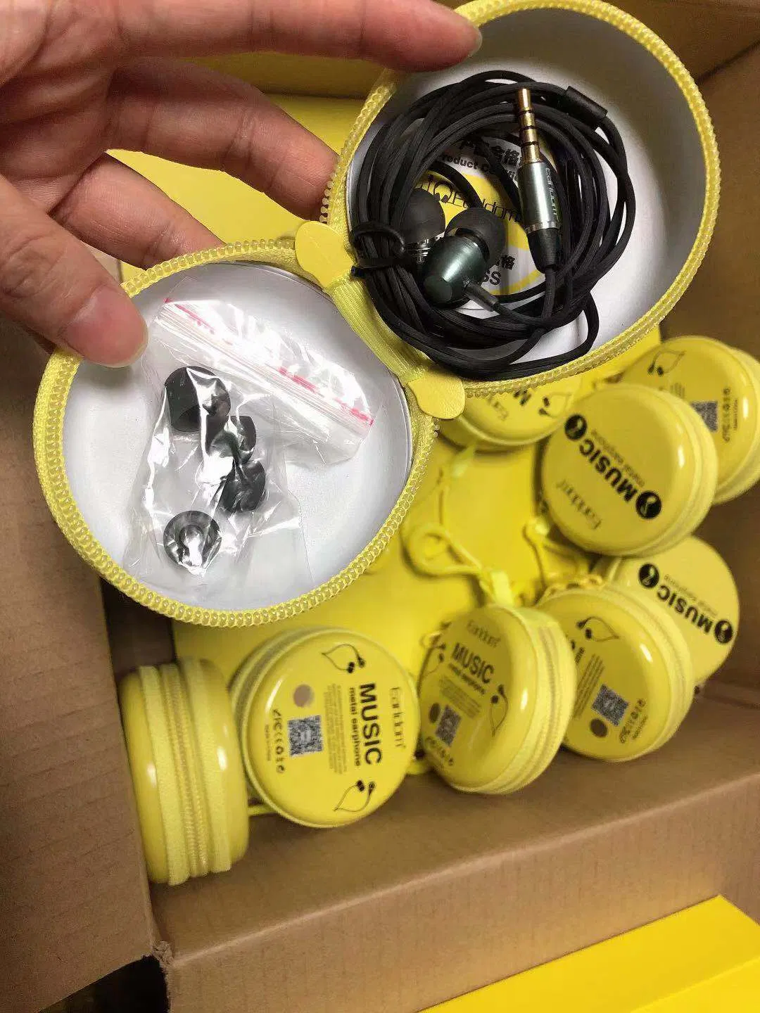 Наушники Earldom 3.5 мм с супербасом для смартфонов