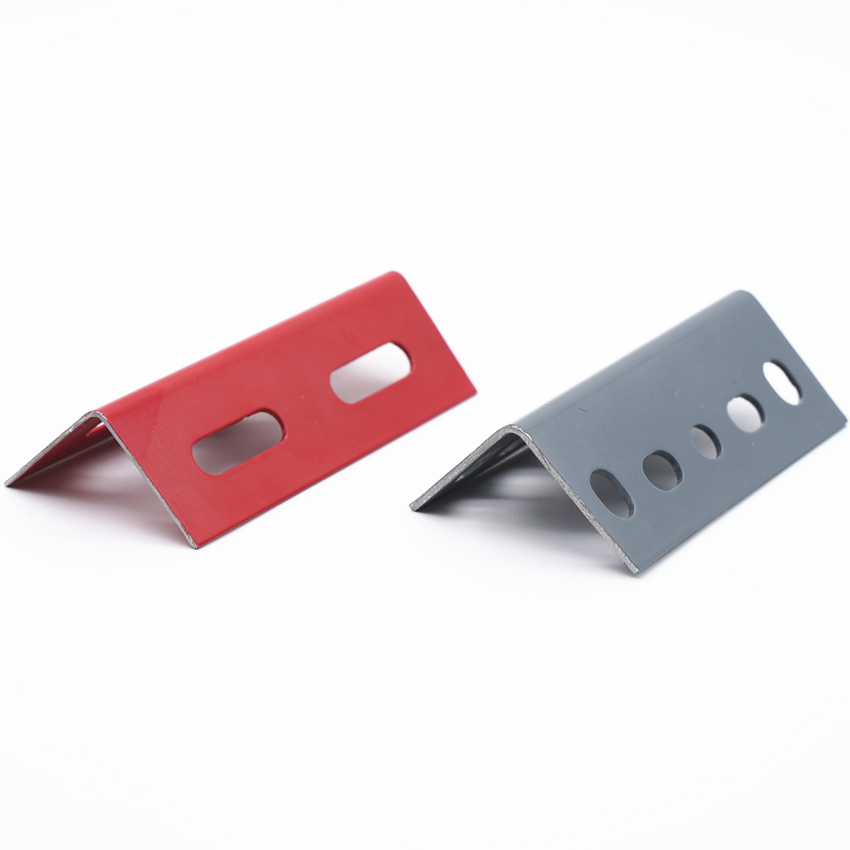 China Supply Good Quality Galvanized Slotted Steel Angle with Hole