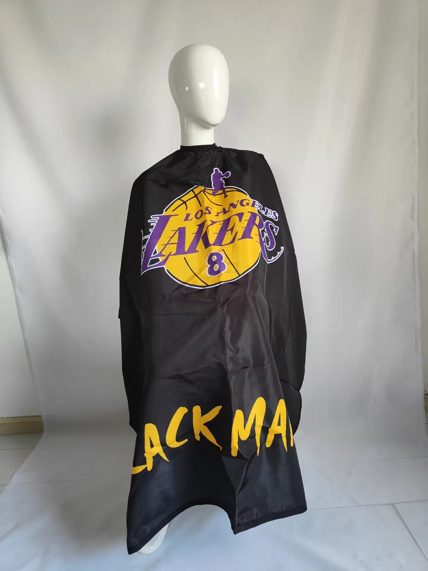 Непромокаемый парикмахерский фартук Black Mamba