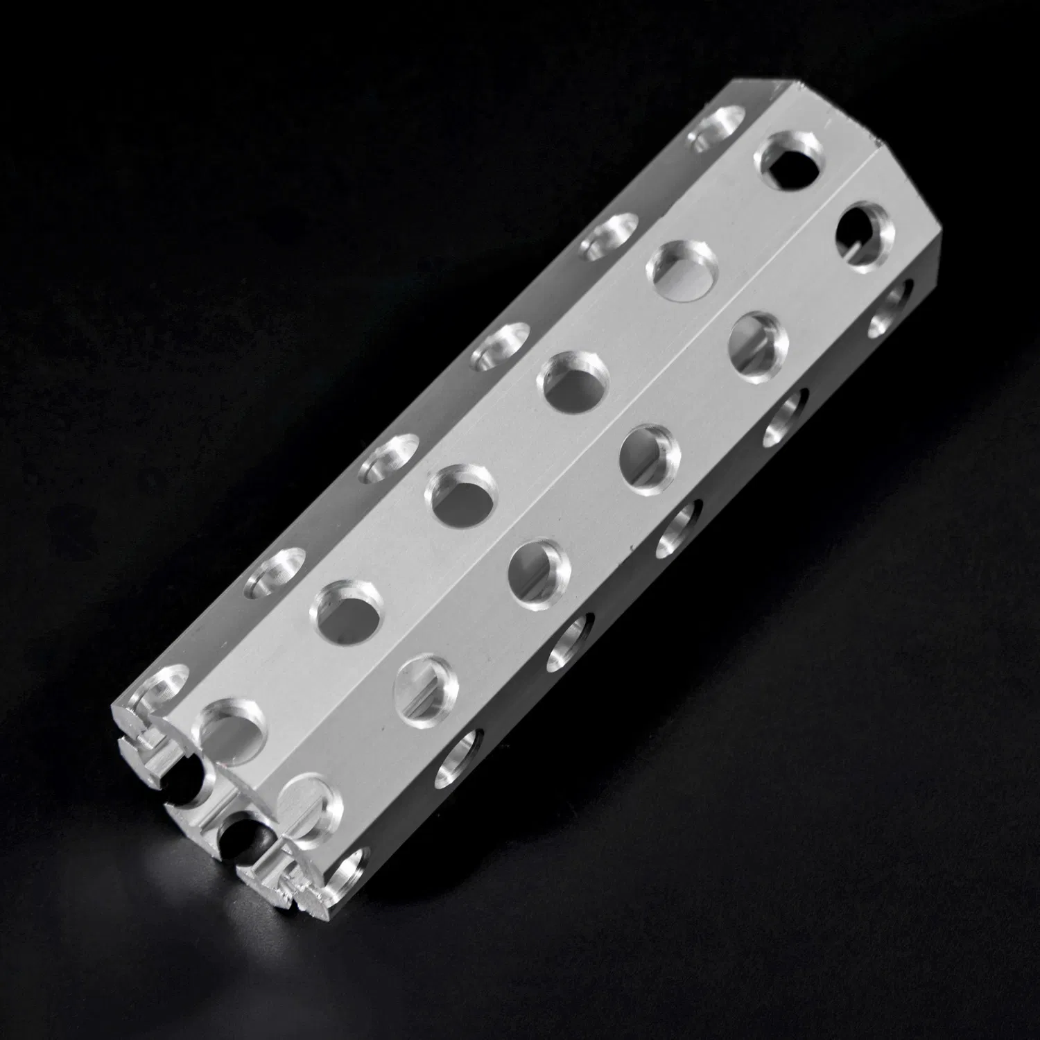 Factory Custom High Quality Aluminum Extruded Building Industry Aluminum Extrusion Profile