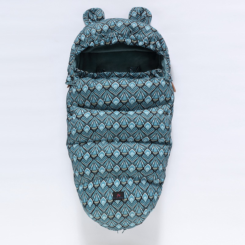 Baby Deedee Sleep Nest Warm Fits Newborns and Infants Baby Sleeping Bag