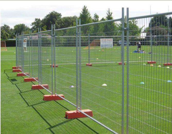 Easily Assembled Waterproof Temporary Fence / Stadium Fence Temp Fence Panels