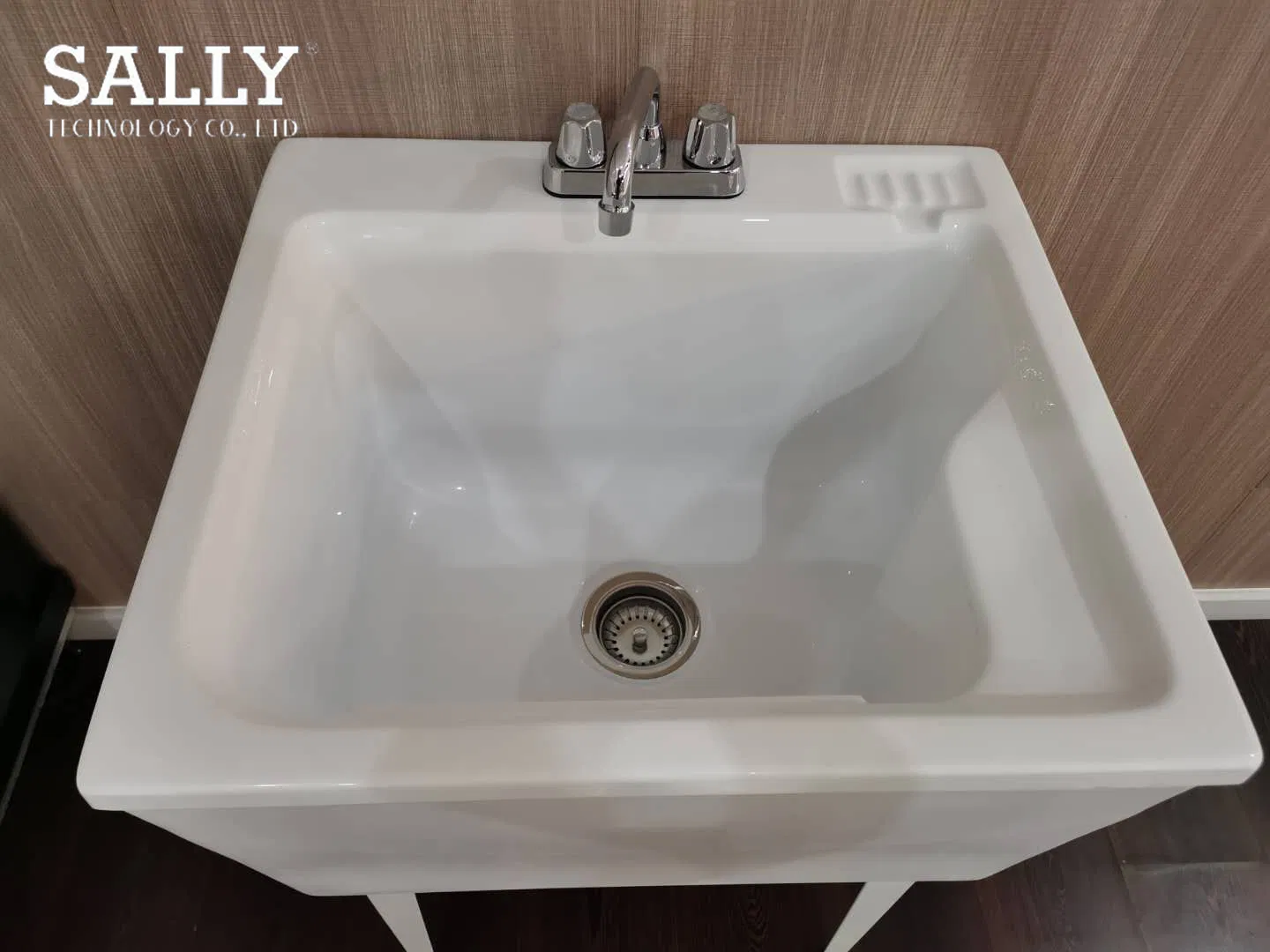 Luxurious Acrylic Vanity Sink for Contemporary Bathroom Designs