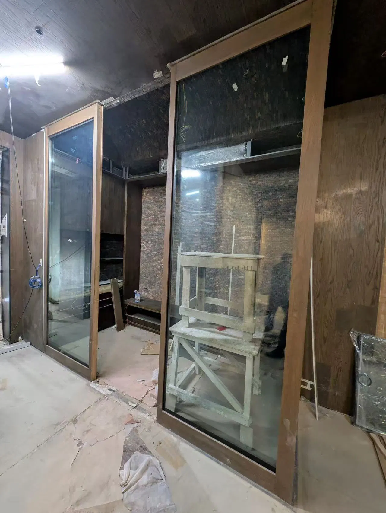 Low E +Heated Glass for Wine Cabinet
