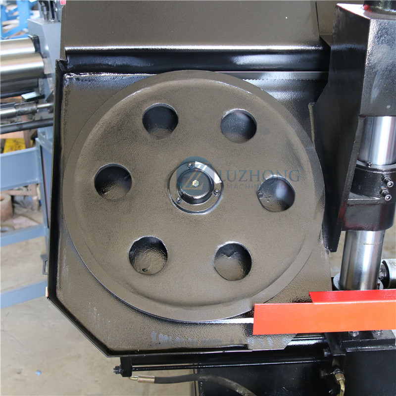 Ленточнопильный станок по металлу GH4235