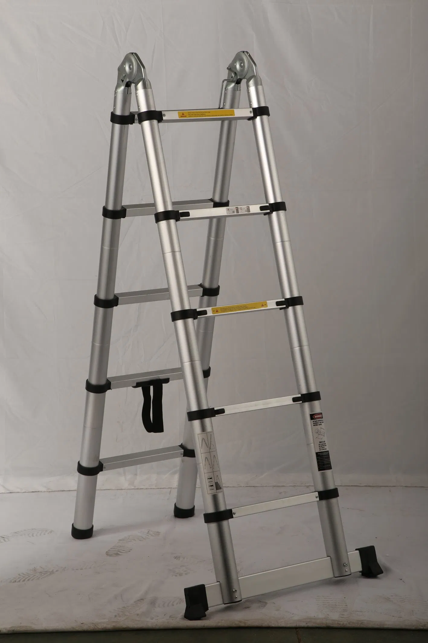 12 Steps Aluminium Telescopic Extension Ladder 3.8m with Hinge