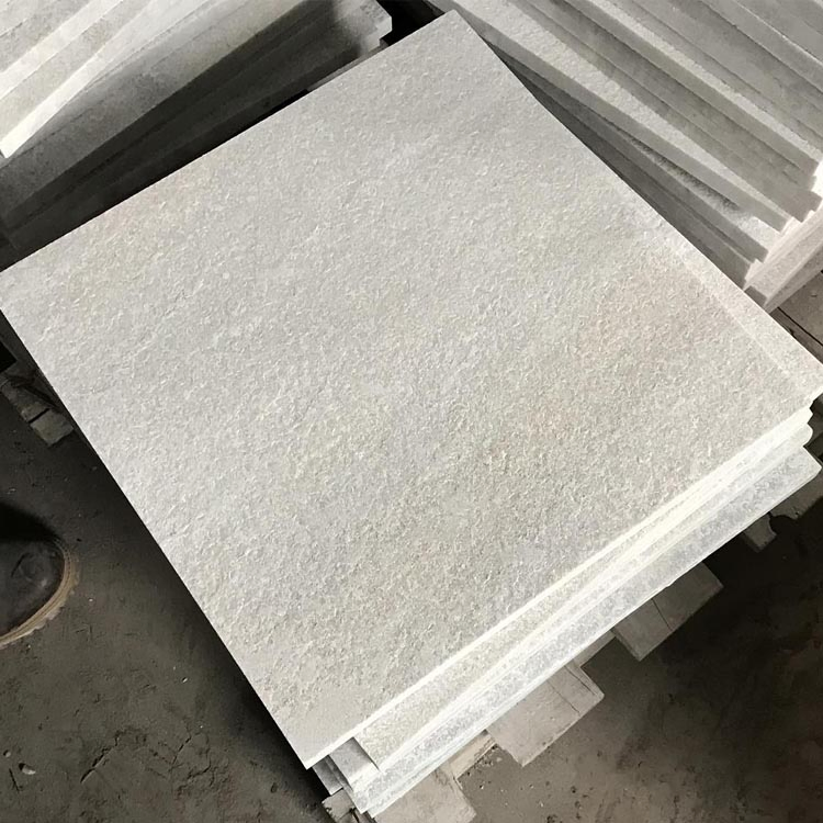 Non-Slip Finish Natural White Quartzite Flamed Swimming Pool Coping Stone