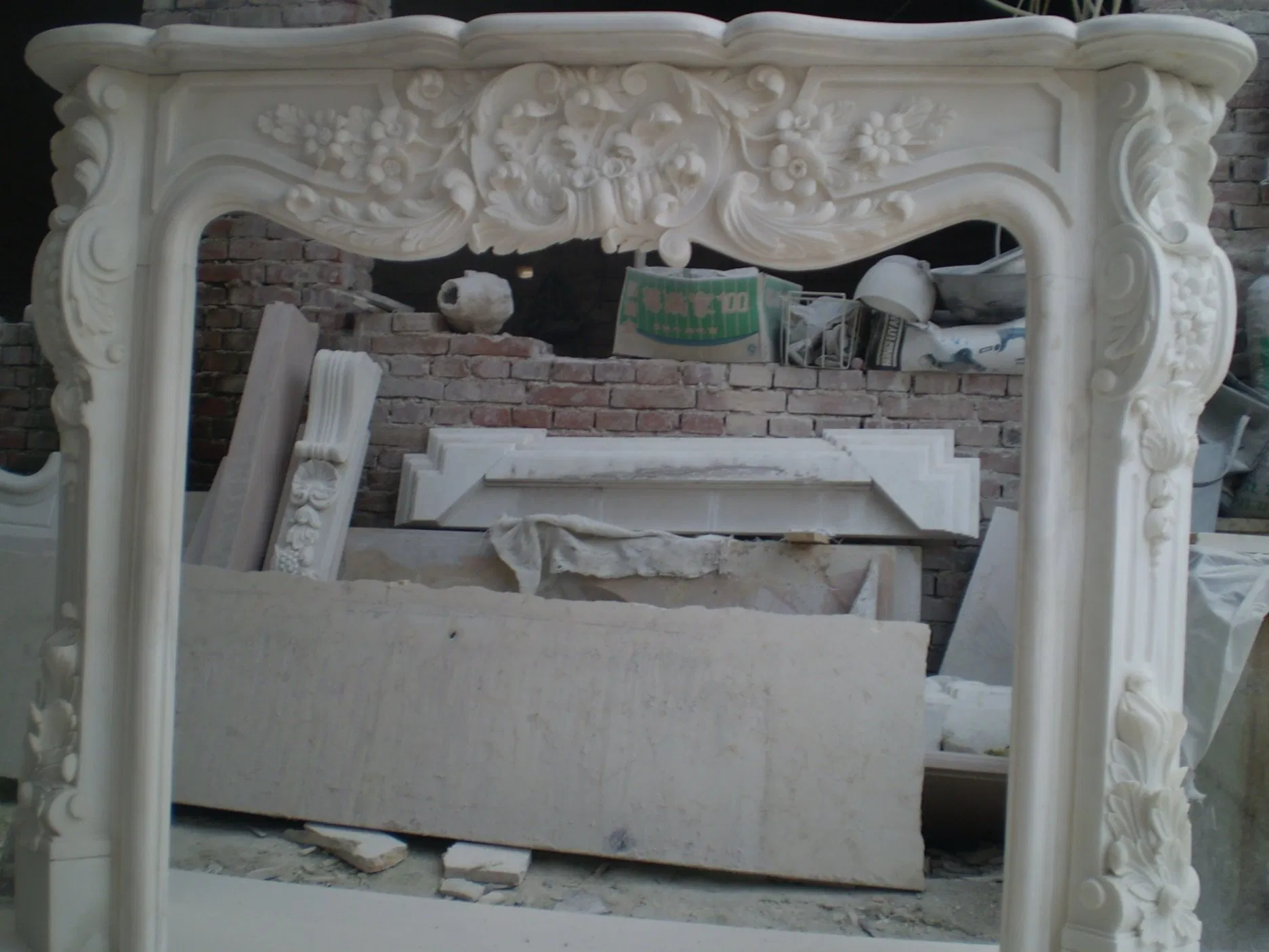 Customized Size Rococo Baroque Style Hand Made Carved French Inspired Marble Fireplace Mantel Design Price