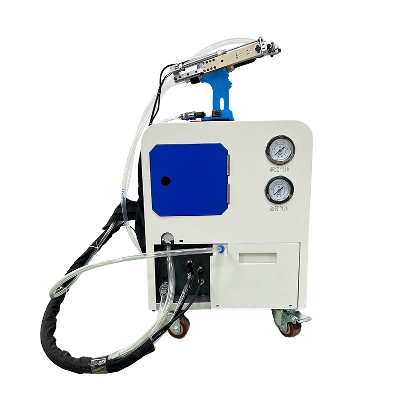 Gas00A-3.2 Convenient Riveting Tool Equipment Automatic Feeding Riveting Machine Large Capacity Rivet Gun