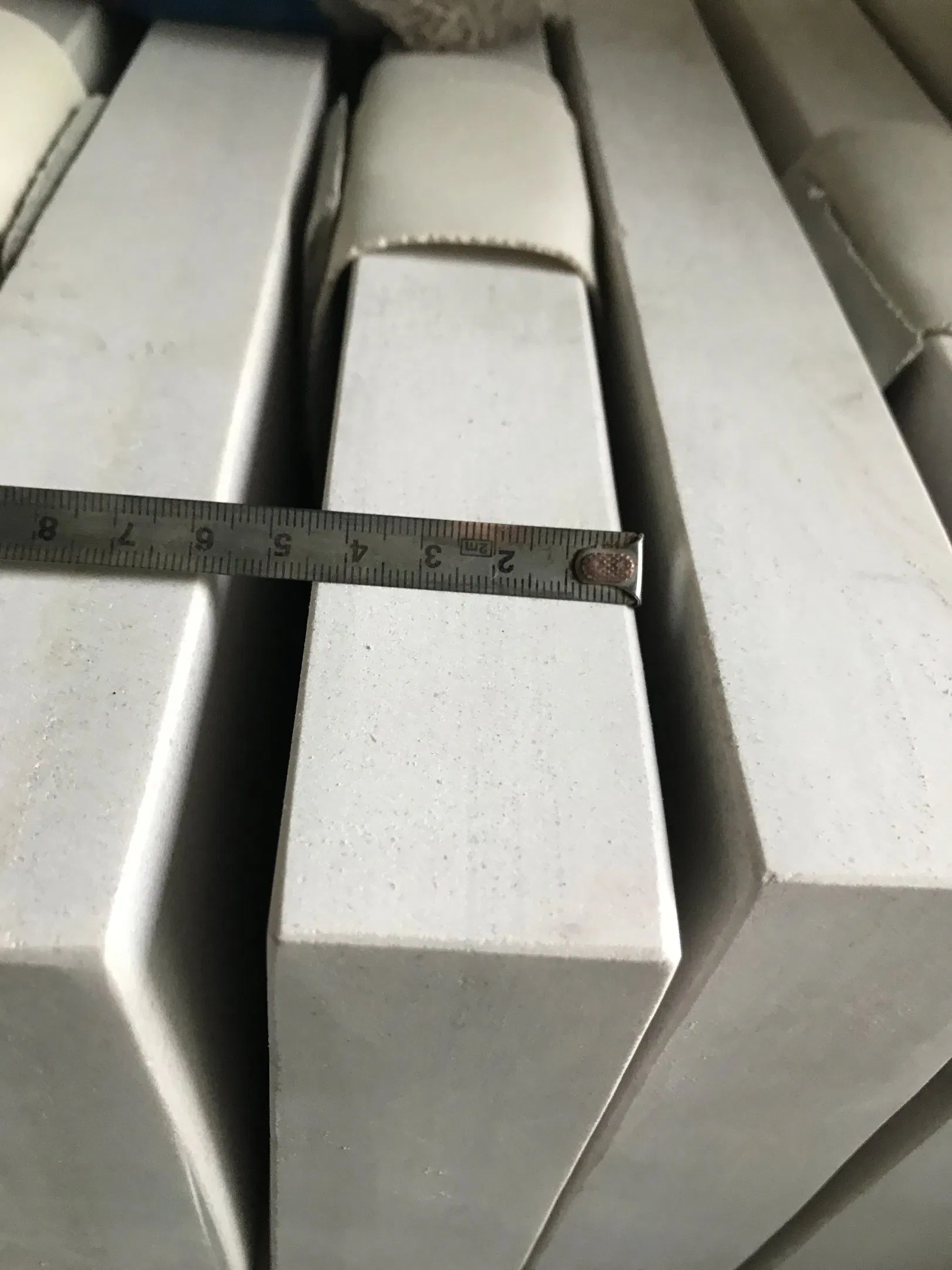 White Stone Honed Sandstone Wall Cladding Tiles Price