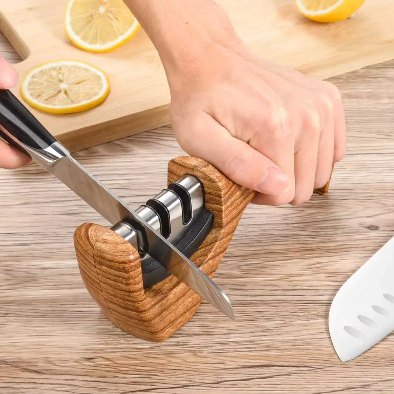 New Kitchen Small Tool Portable Wood Grain Sharpener in Stock Wholesale Household Tungsten Steel Sharpener Sharpening Stone