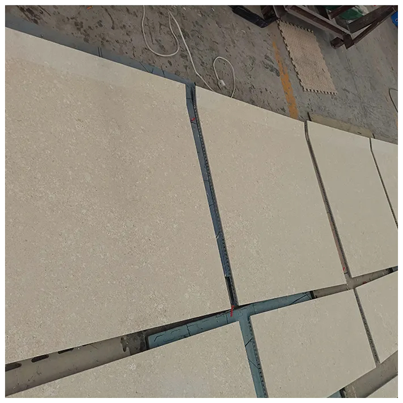 Trani Classico Beige Biancone Limestone Tiles