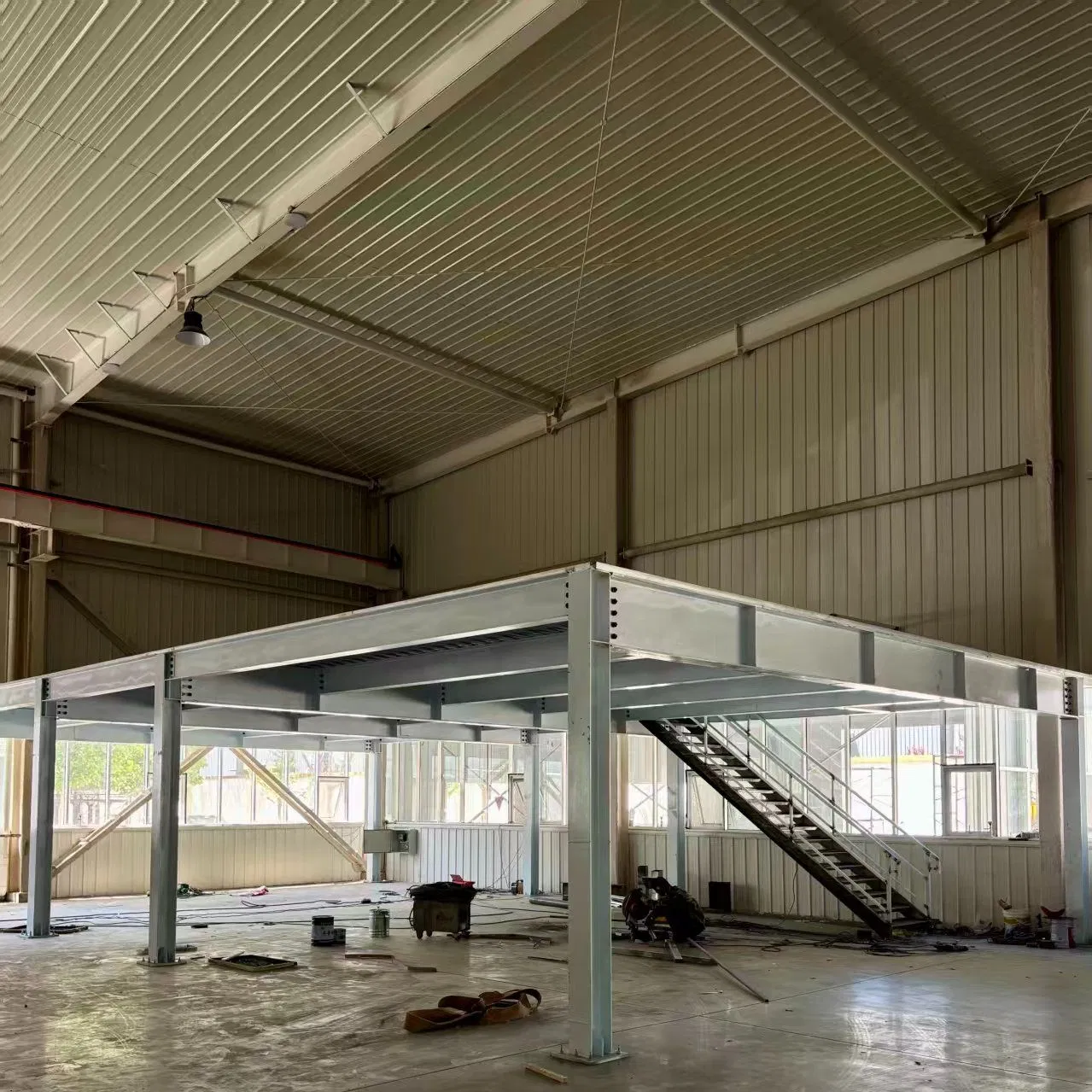 Pre Engineered Steel Buildings/Steel Structure Fabrication/Casa Modular Prefabricada