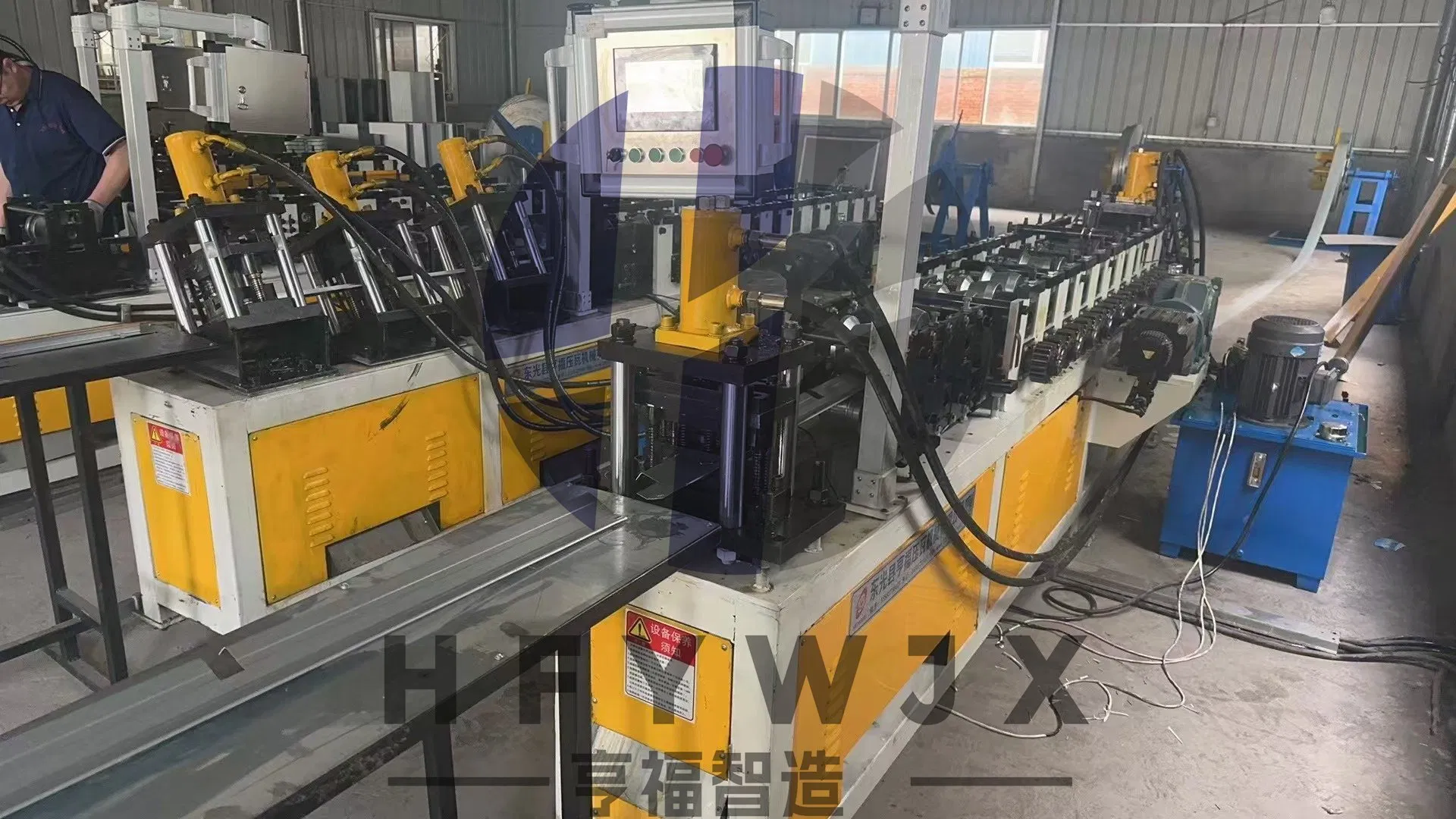 Metal Stud and Track Baffle Ceiling Aluminum Light Steel Keel Machine Equipment
