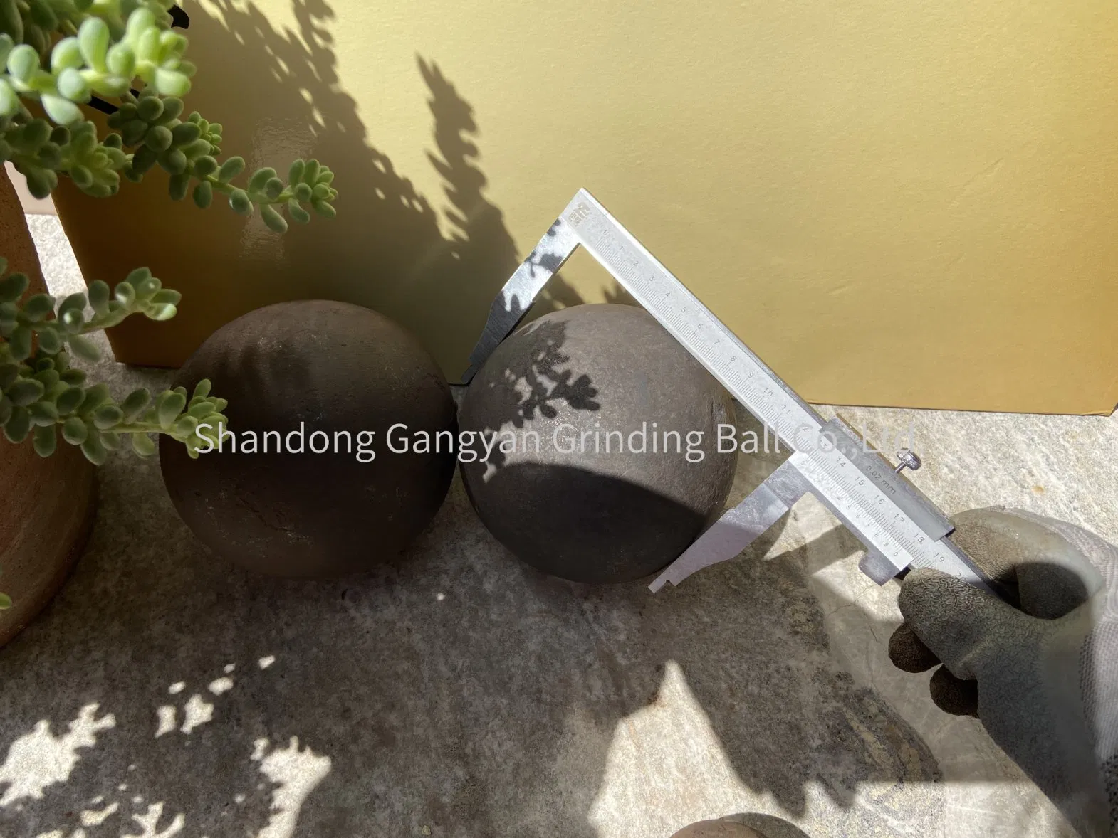 Мелющие шары из кованой стали для шаровых мельниц