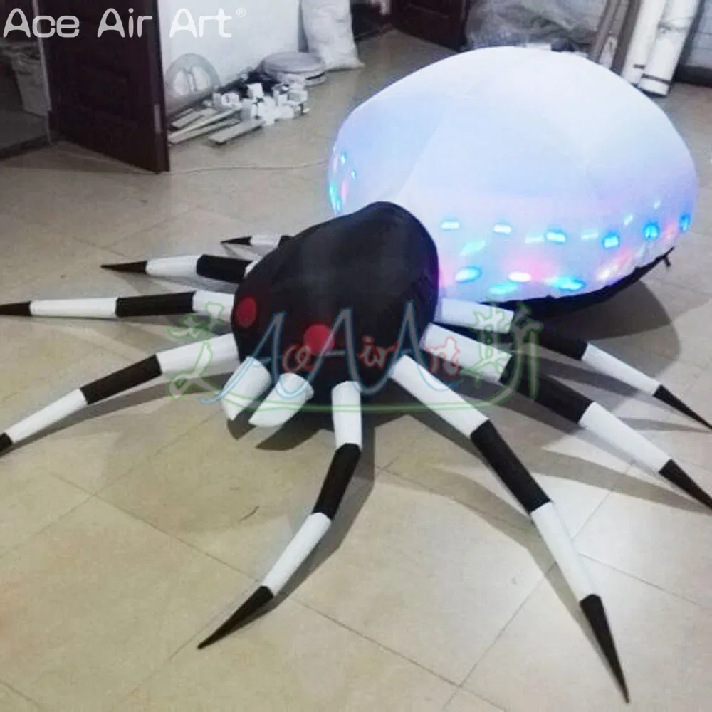 Outdoor Halloween Decoration Inflatable Spider with Build-in LED for Holiday Celebration