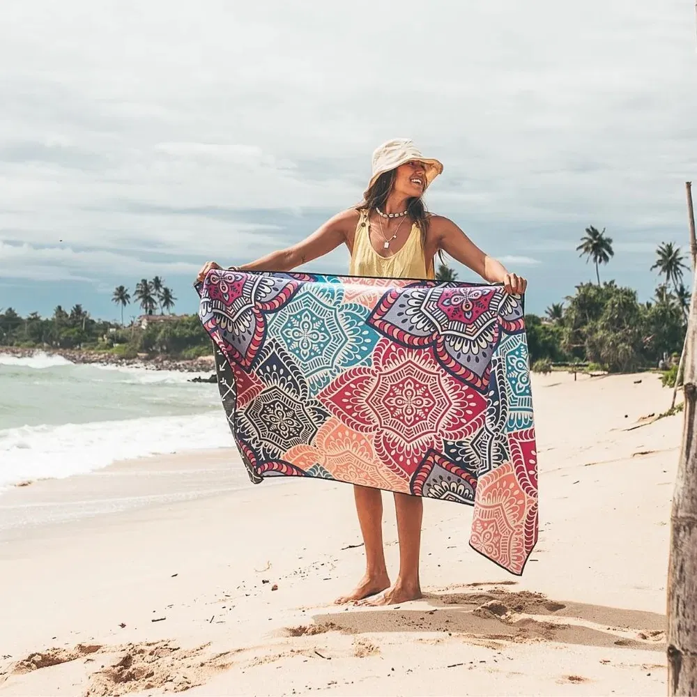 High Quality Quick Dry Towel Custom Sublimation Printed Microfiber Recycled Sand Free Beach Towel with Logo Custom Print