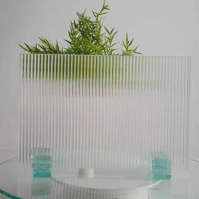 Ultra Clear Karatachi Pattern Glass